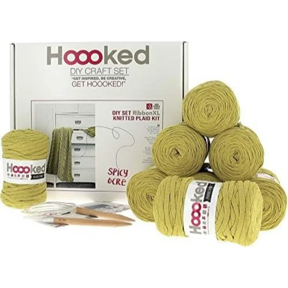 HOOOKED DIY Knitting Kit RibbonXL Cable Throw Spicy Ocre